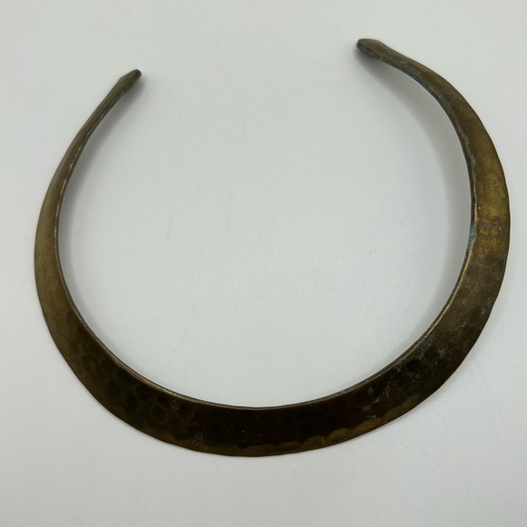 Brass Choker or Torc - Picture 2 of 4